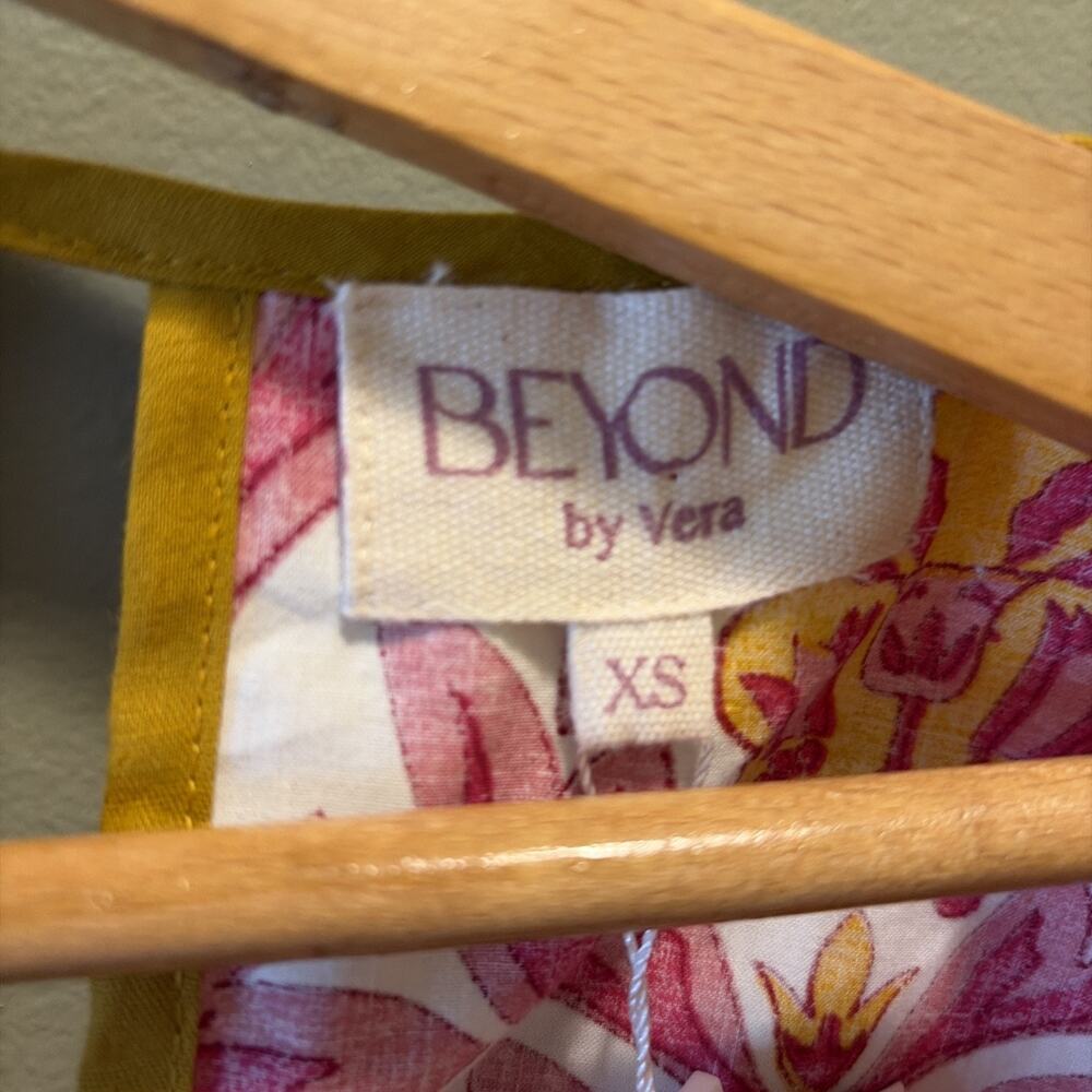 Beyond by Vera Size XS Lilly Pomegranate Open Tie Back Puffy Sleeve Blouse - Picture 7 of 9